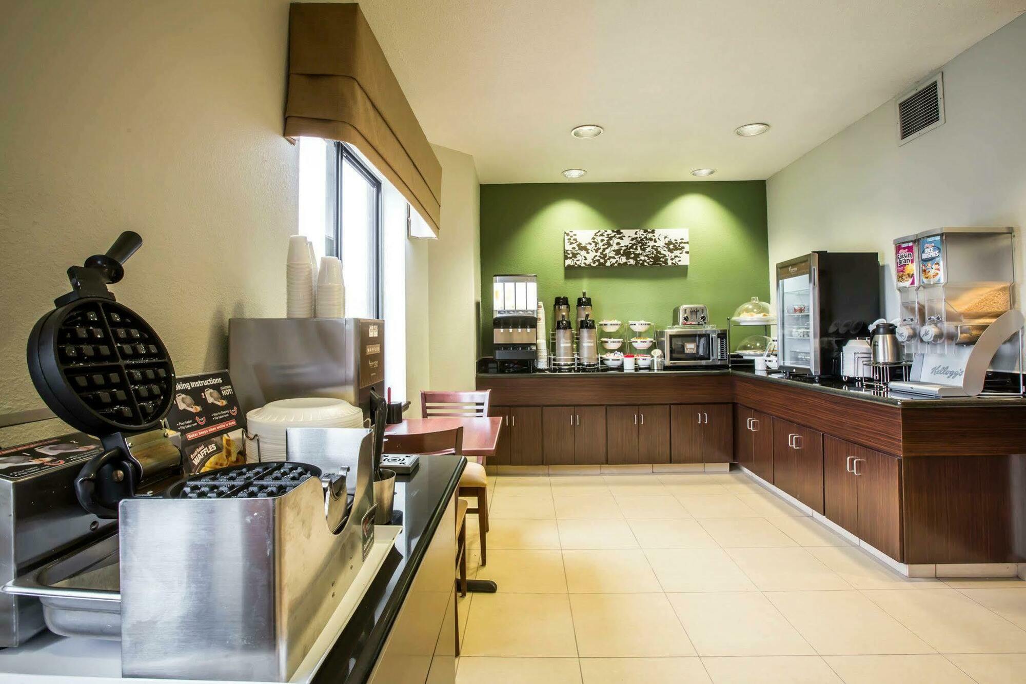 Sleep Inn & Suites Kingsport Tricities Airport Extérieur photo
